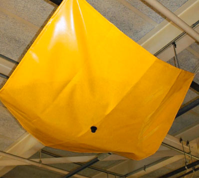 Drip tarpaulin 150 x 150 cm, with hose connection